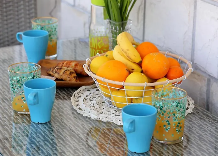 Lana دوبروفينك