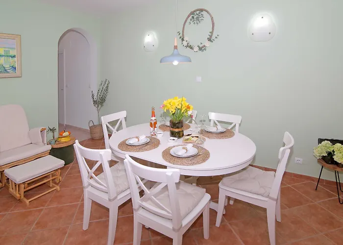 Lana Appartement *